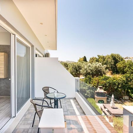Aristos Garden Apartments Kalithies Esterno foto