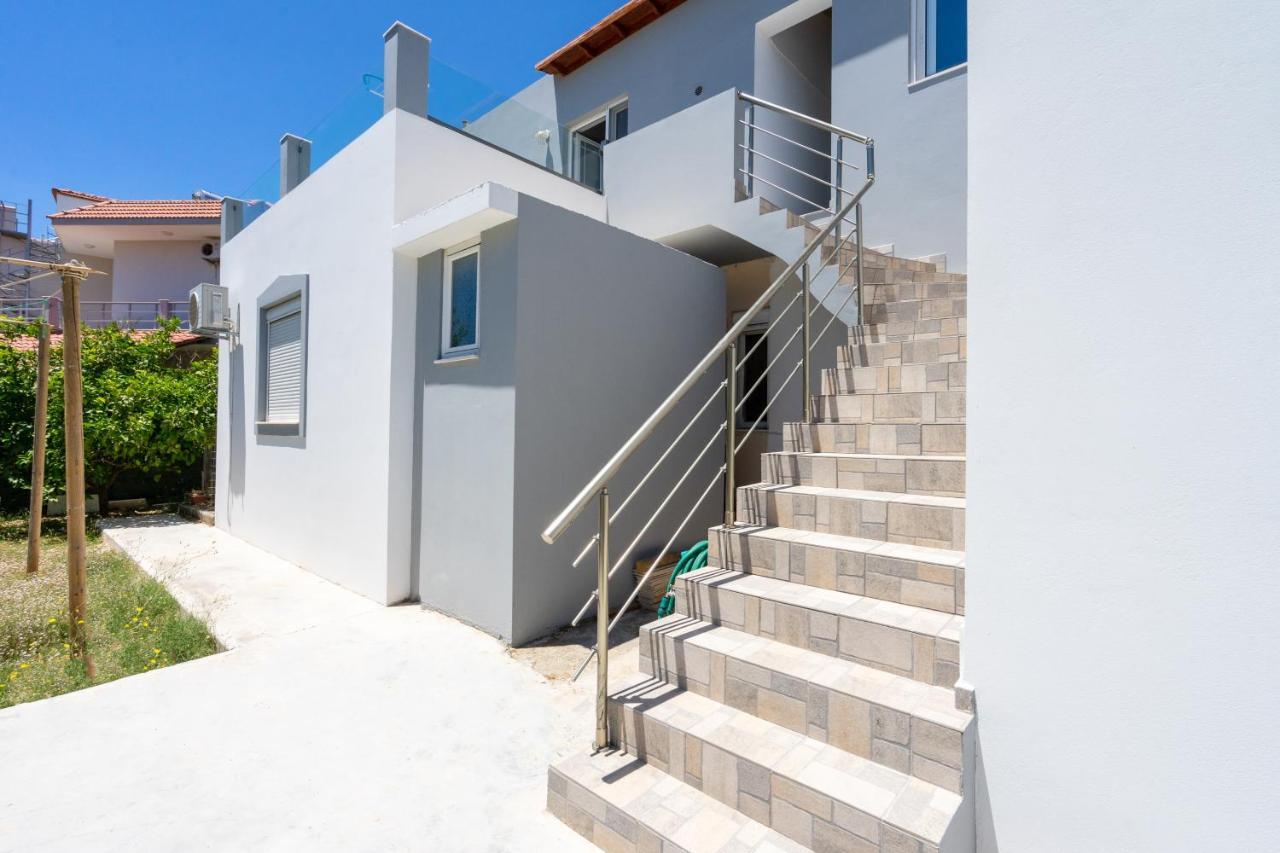 Aristos Garden Apartments Kalithies Esterno foto